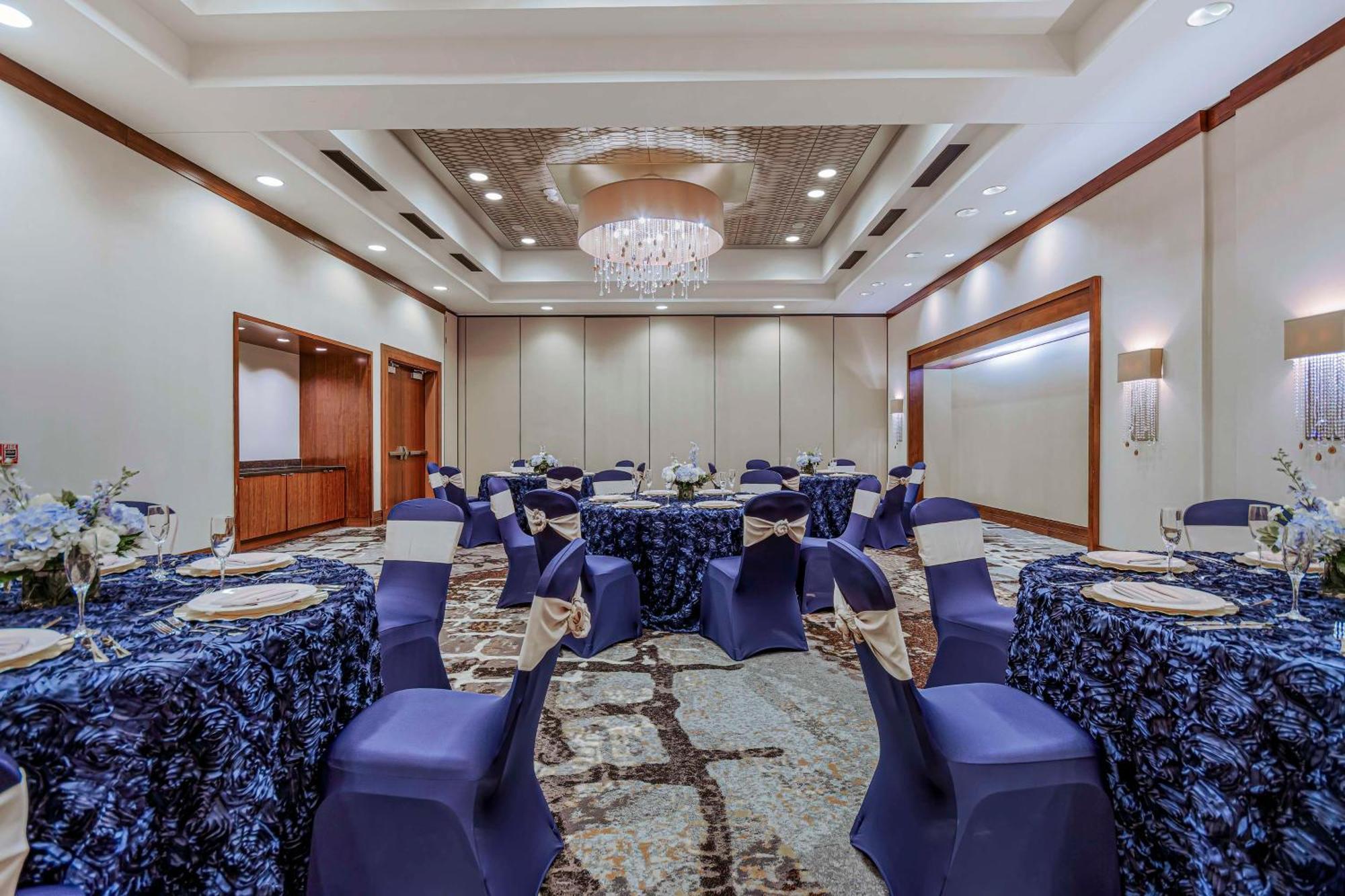 Embassy Suites Houston - Downtown Extérieur photo