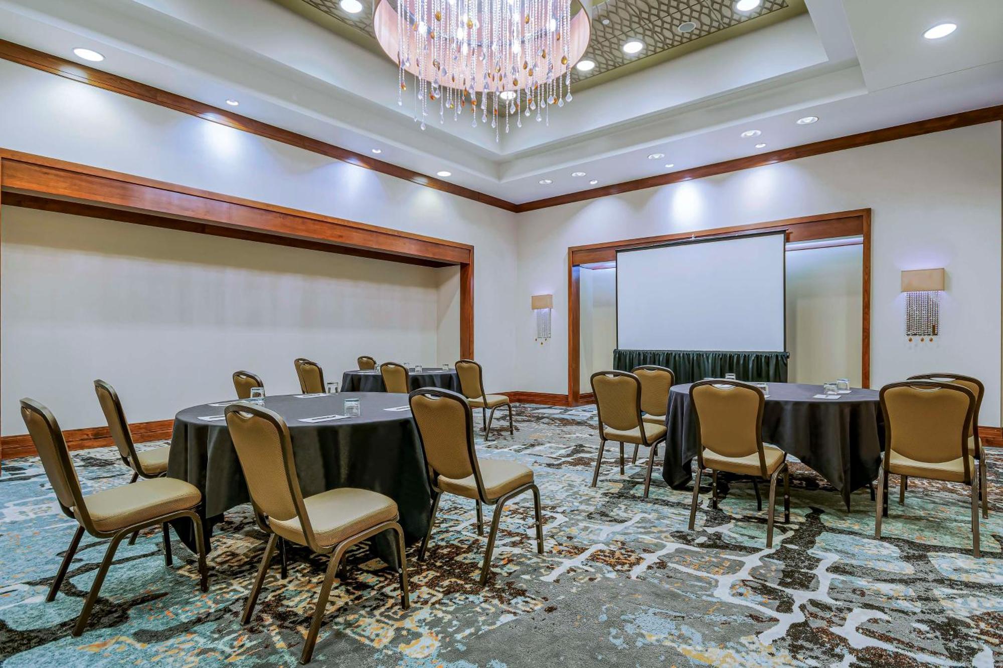 Embassy Suites Houston - Downtown Extérieur photo