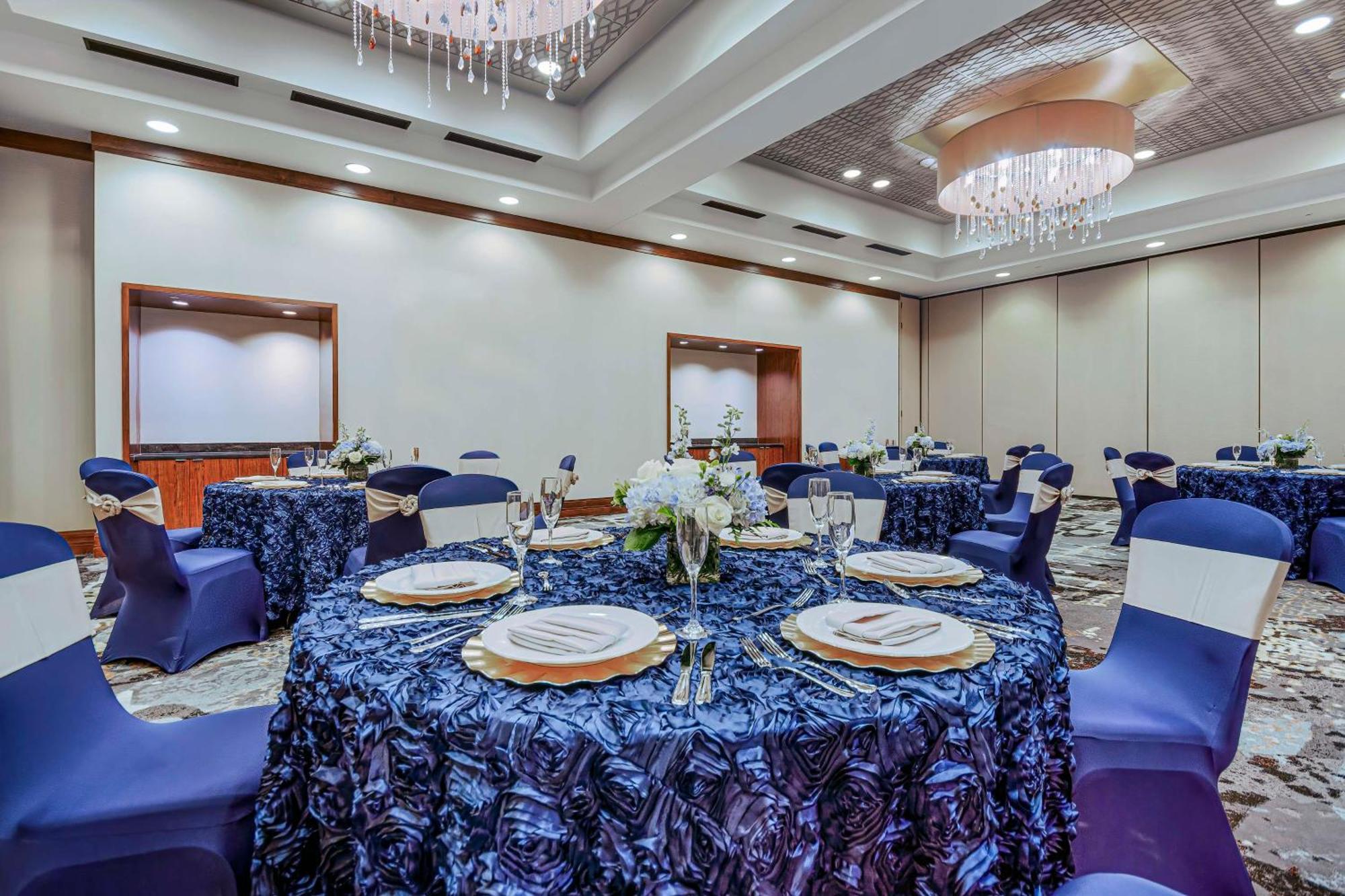 Embassy Suites Houston - Downtown Extérieur photo