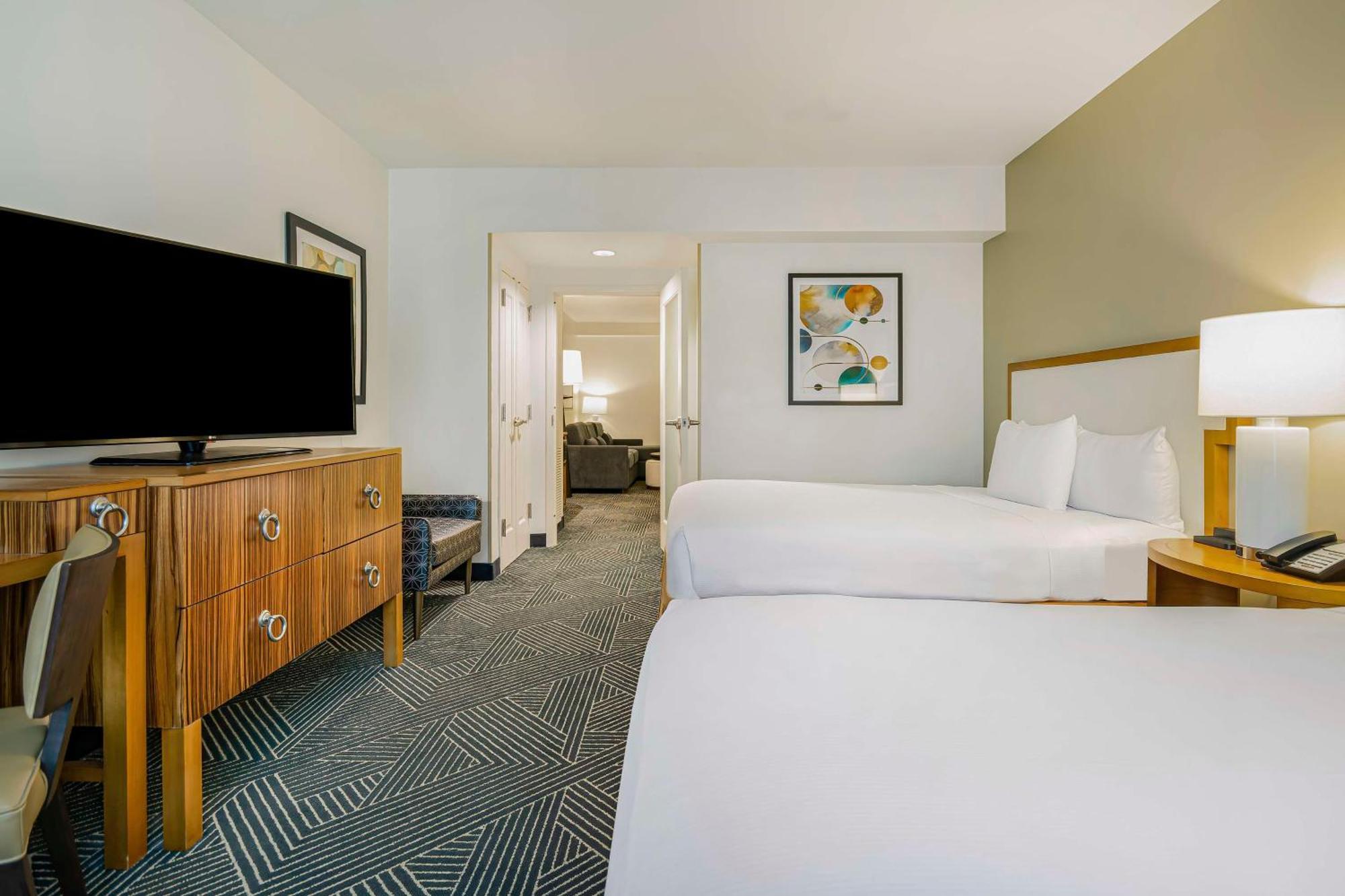 Embassy Suites Houston - Downtown Extérieur photo