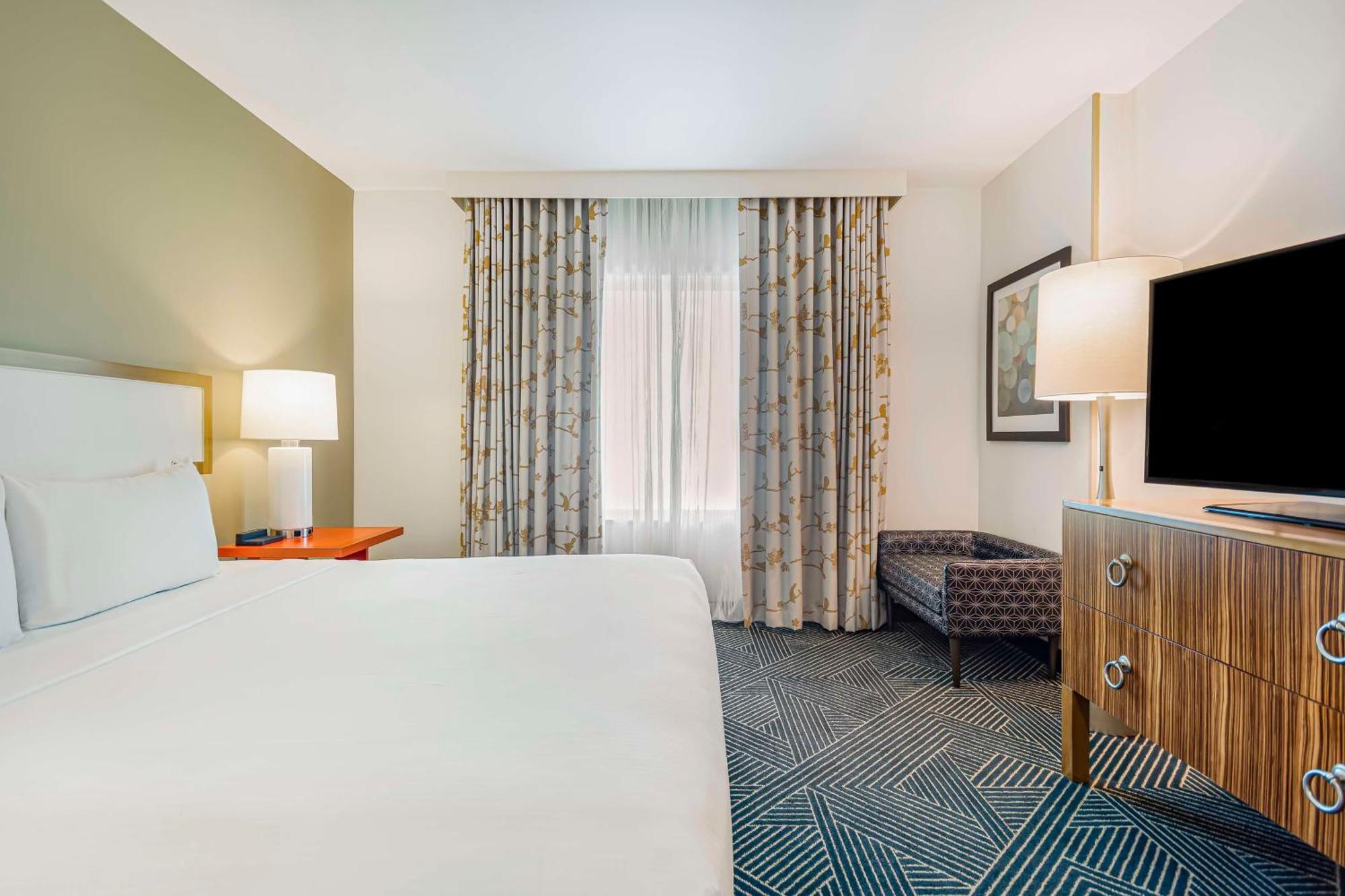 Embassy Suites Houston - Downtown Extérieur photo