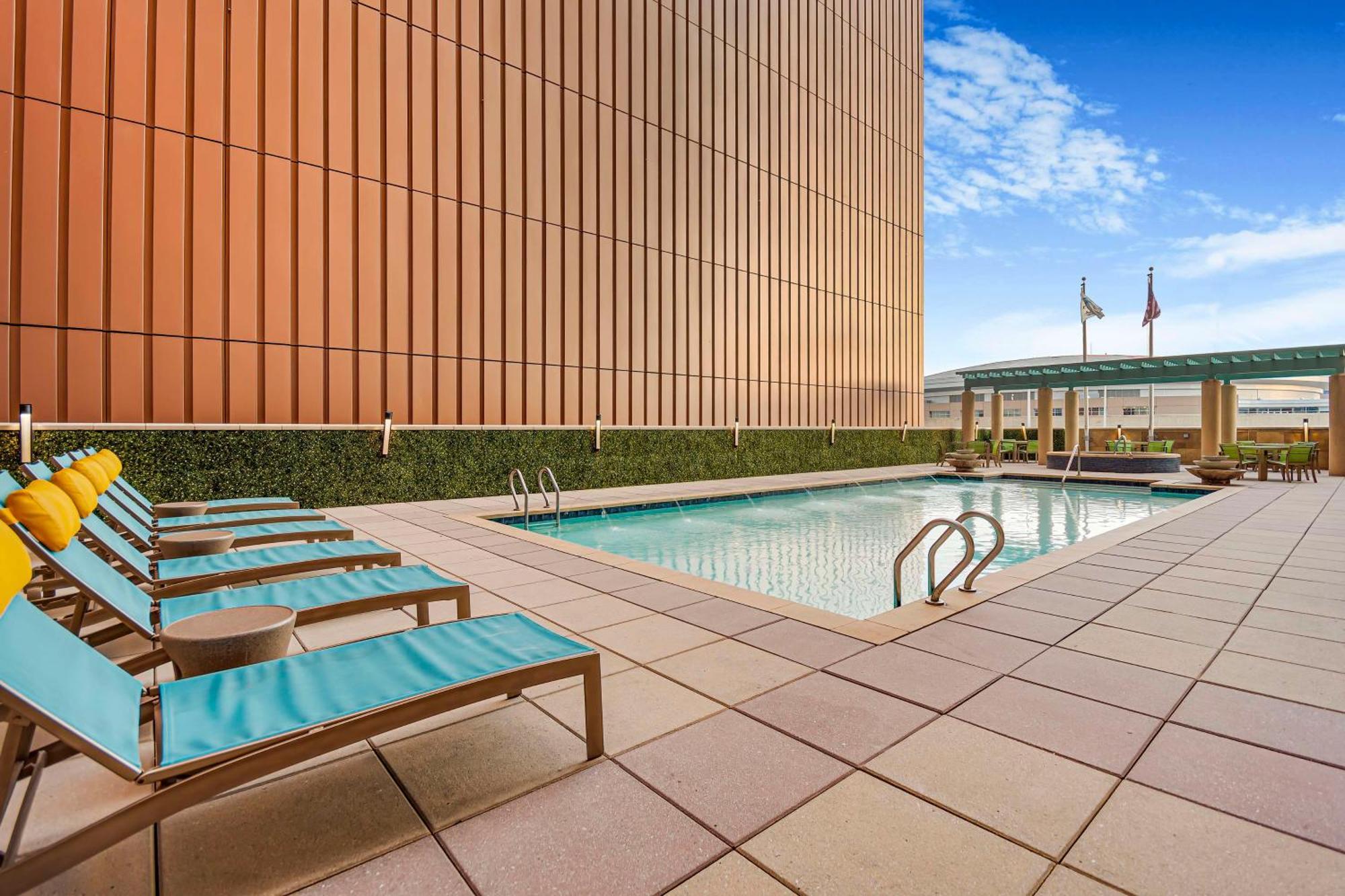Embassy Suites Houston - Downtown Extérieur photo