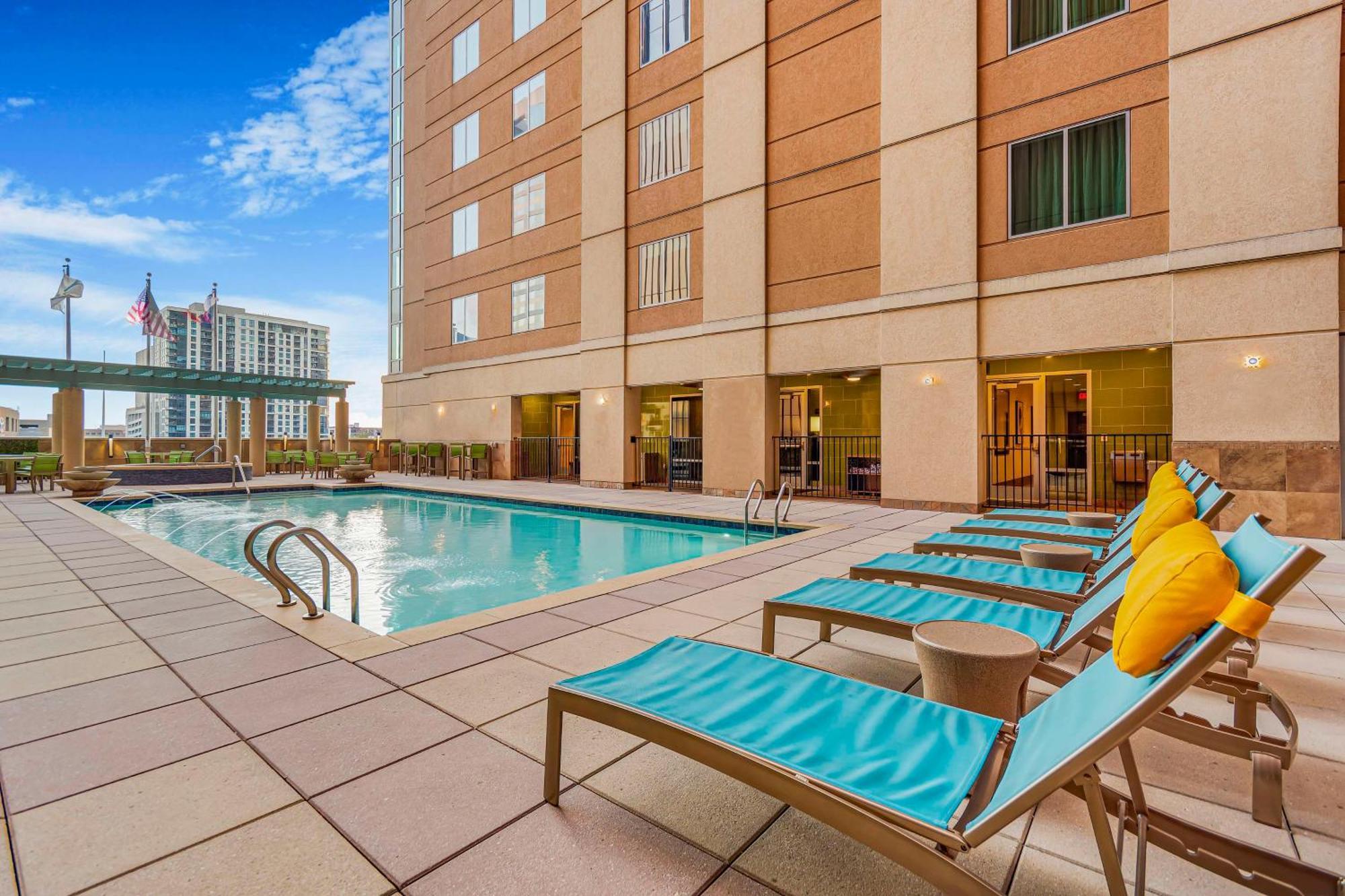 Embassy Suites Houston - Downtown Extérieur photo