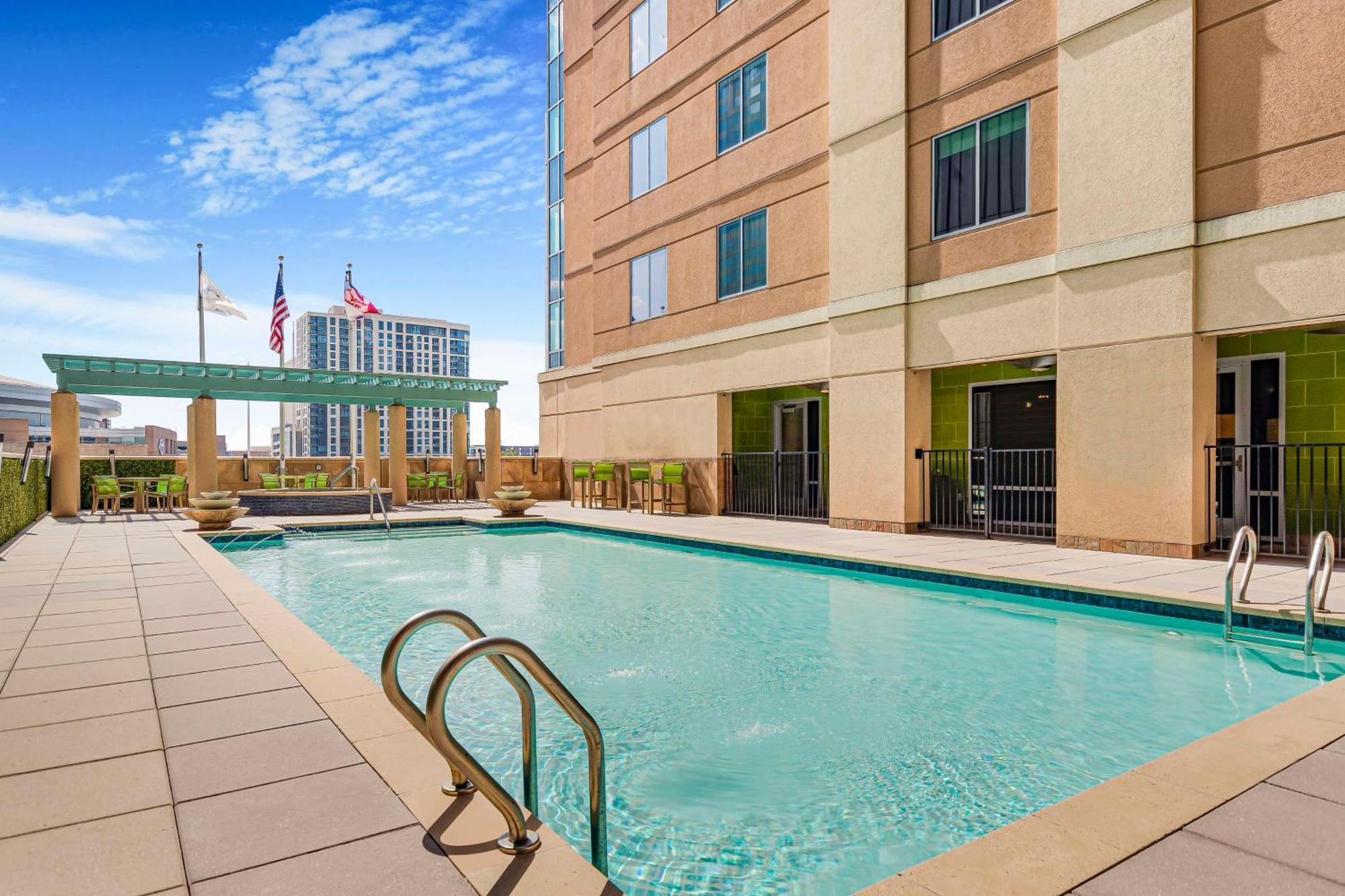 Embassy Suites Houston - Downtown Extérieur photo